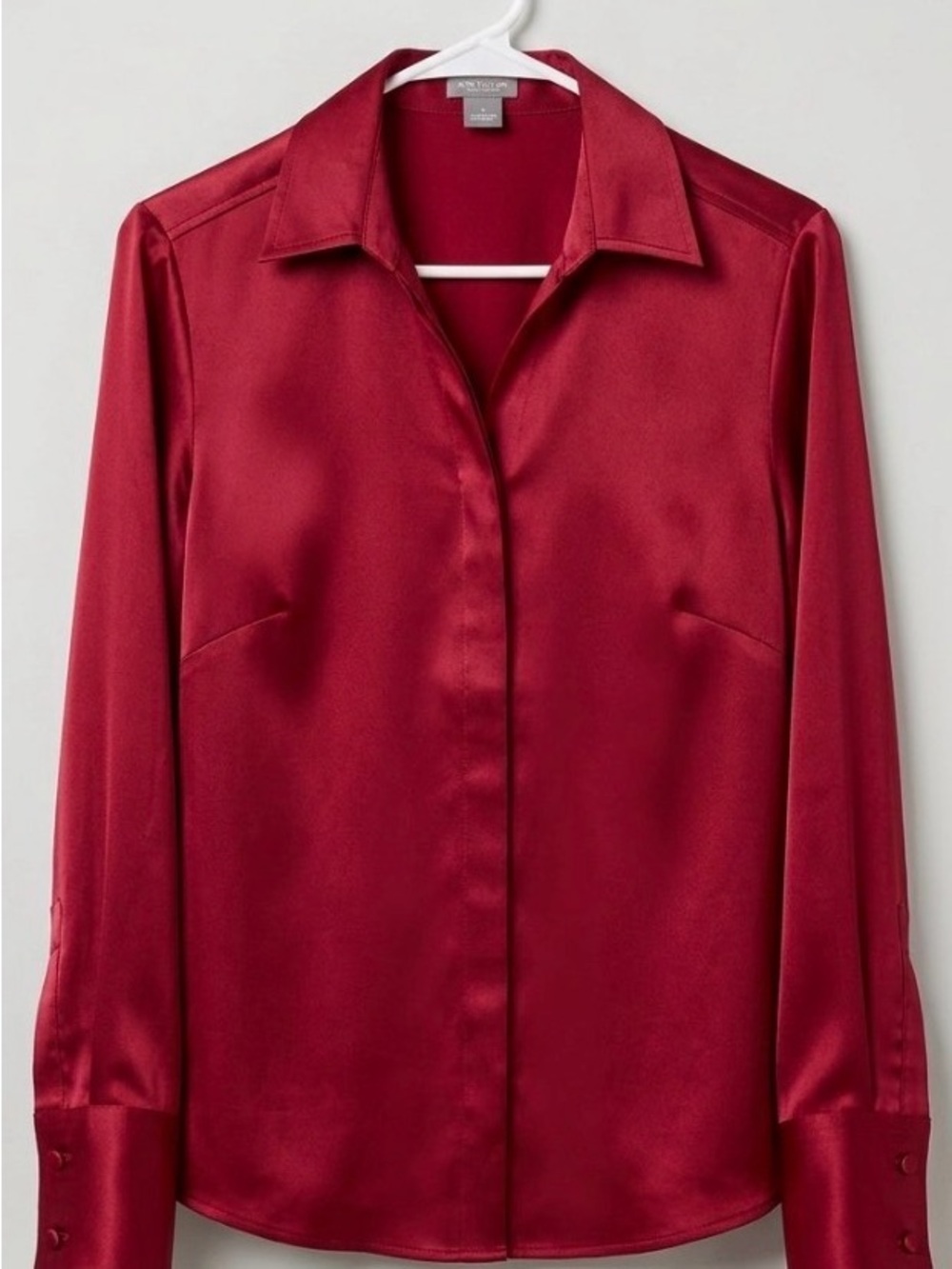 Ann Taylor 100% Silk - Satin Button-Down Blouse in Deep Red - size 8 - holiday